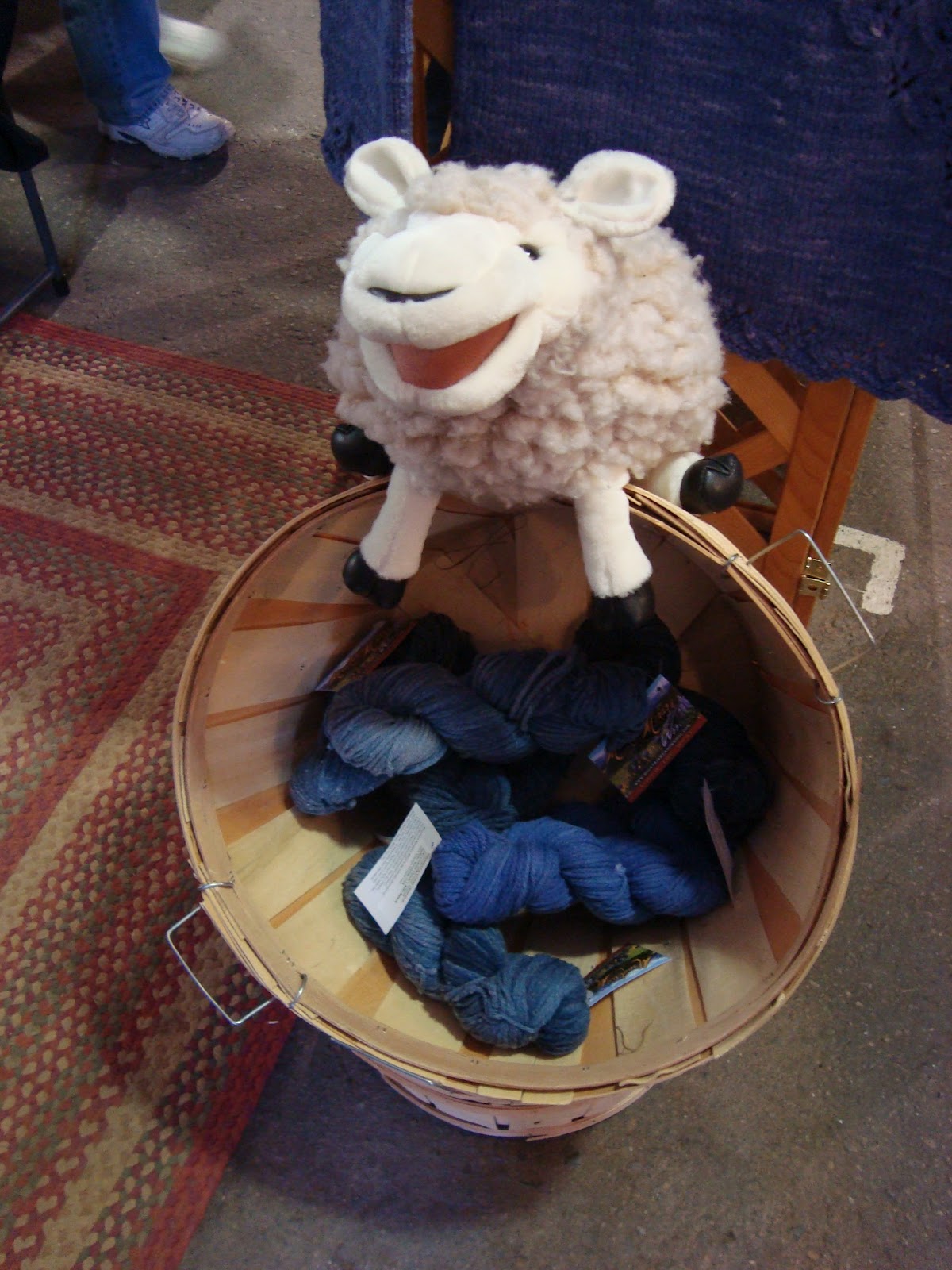 Knice Knitties Estes Park Wool Market