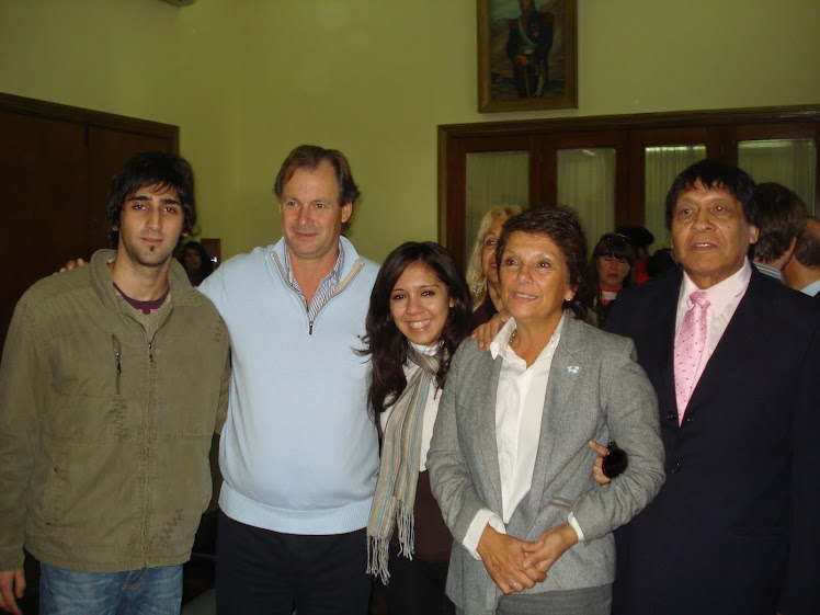 RESIDENTES 2011 JUNTO A BORDET