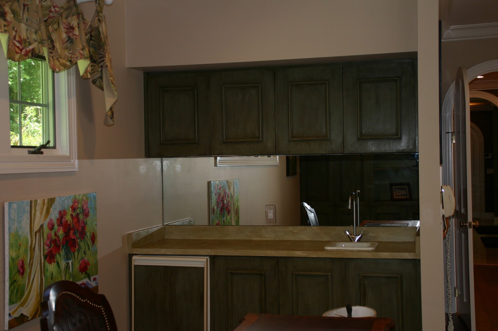 Robyn Story Designs and Boutique A FABULOUS MELAMINE UPDATE WITH CHALK