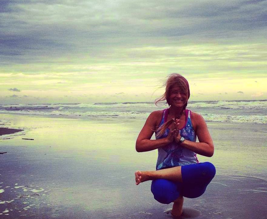 5 Tips for Yoga on the Beach - Spoiled Yogi