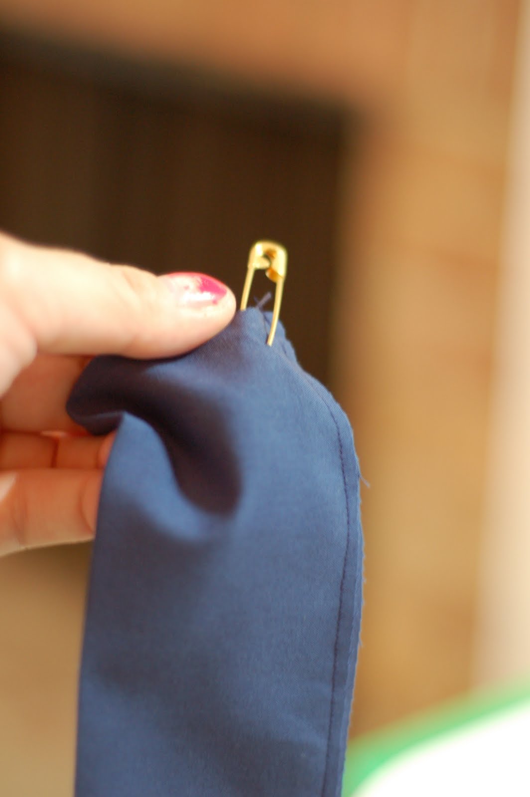 Sew Much Love Ruffle Collar Dress Tutorial