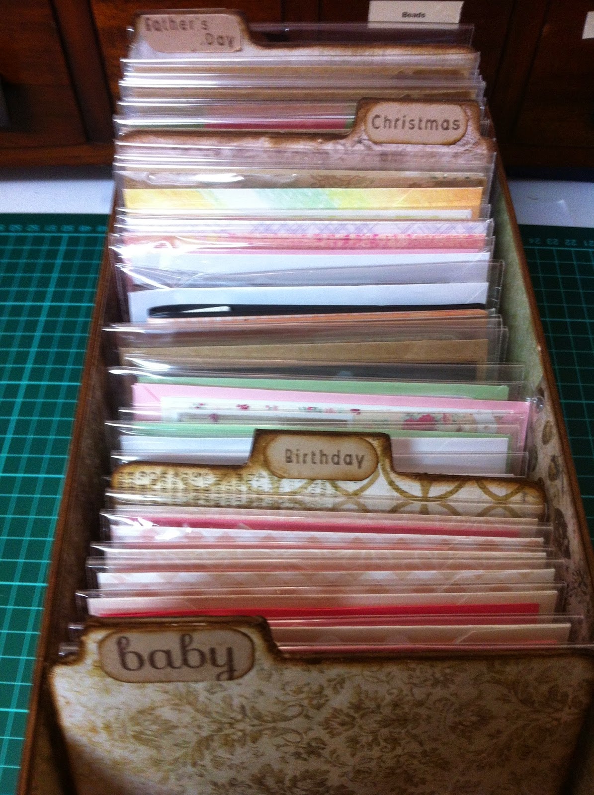 Jens Joint Card Storage Box With Tutorial!