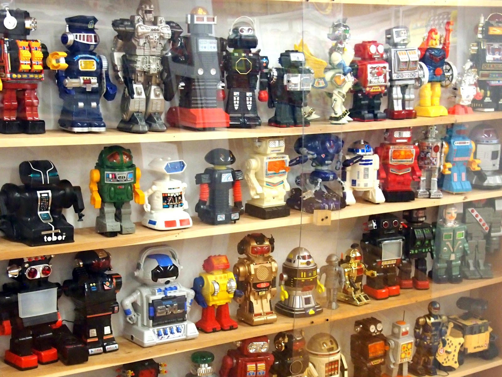 OTIS (Odd Things I've Seen) From Under the Bed to Under Glass The