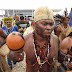 Indígenas brasileños y policías chocan en una protesta contra el Mundial