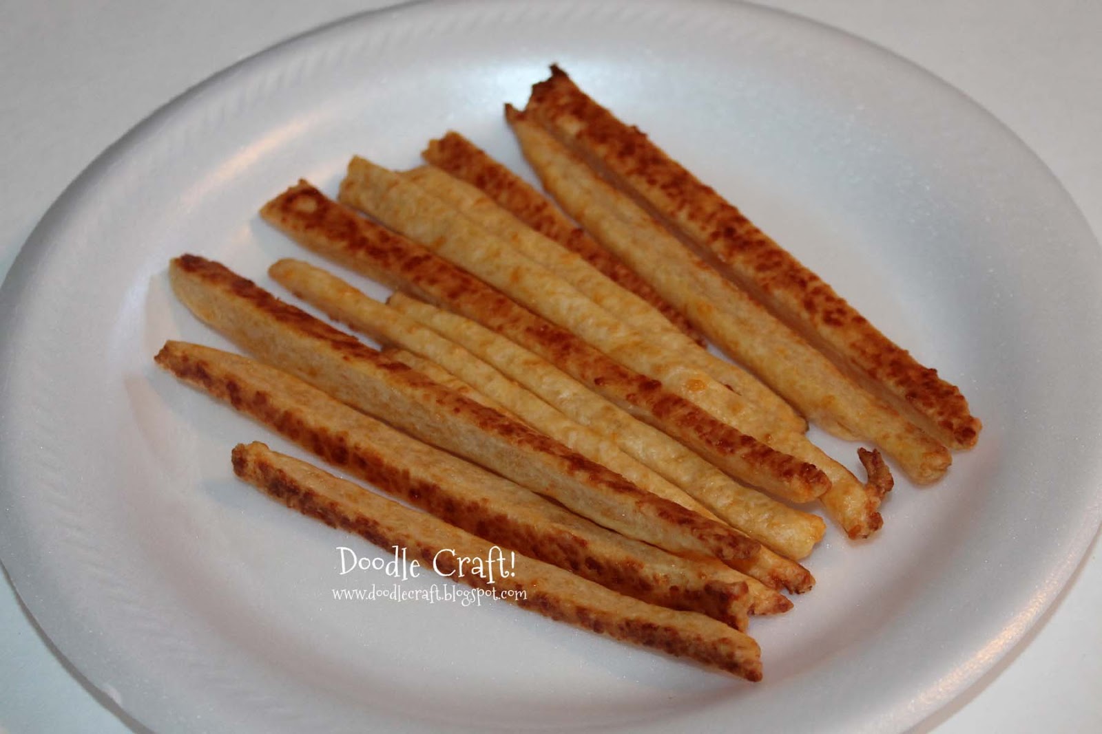 Doodlecraft Homemade Cheese Crackers! Only 6 ingredients!