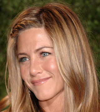 Short Bob Hairstyles Blonde Highlights In Brown Hair 2011