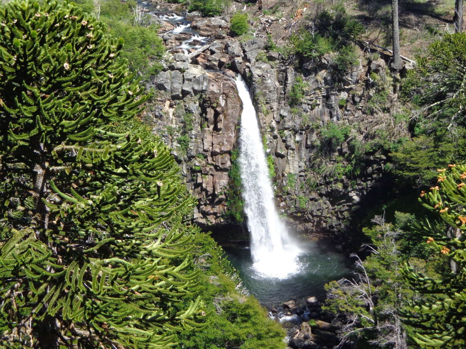 Campings en Lago Ñorquinco Circuitos/ Atractivos