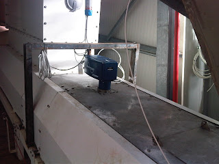 MoistTech Pneumatic sampler system