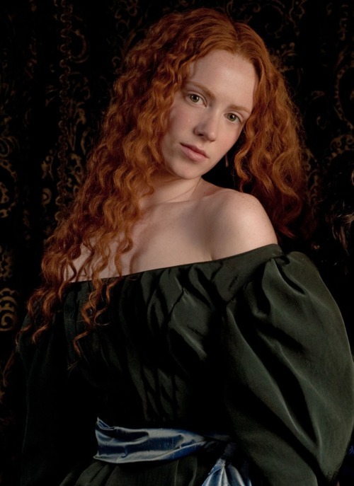 Desperate Romantics Lizzie