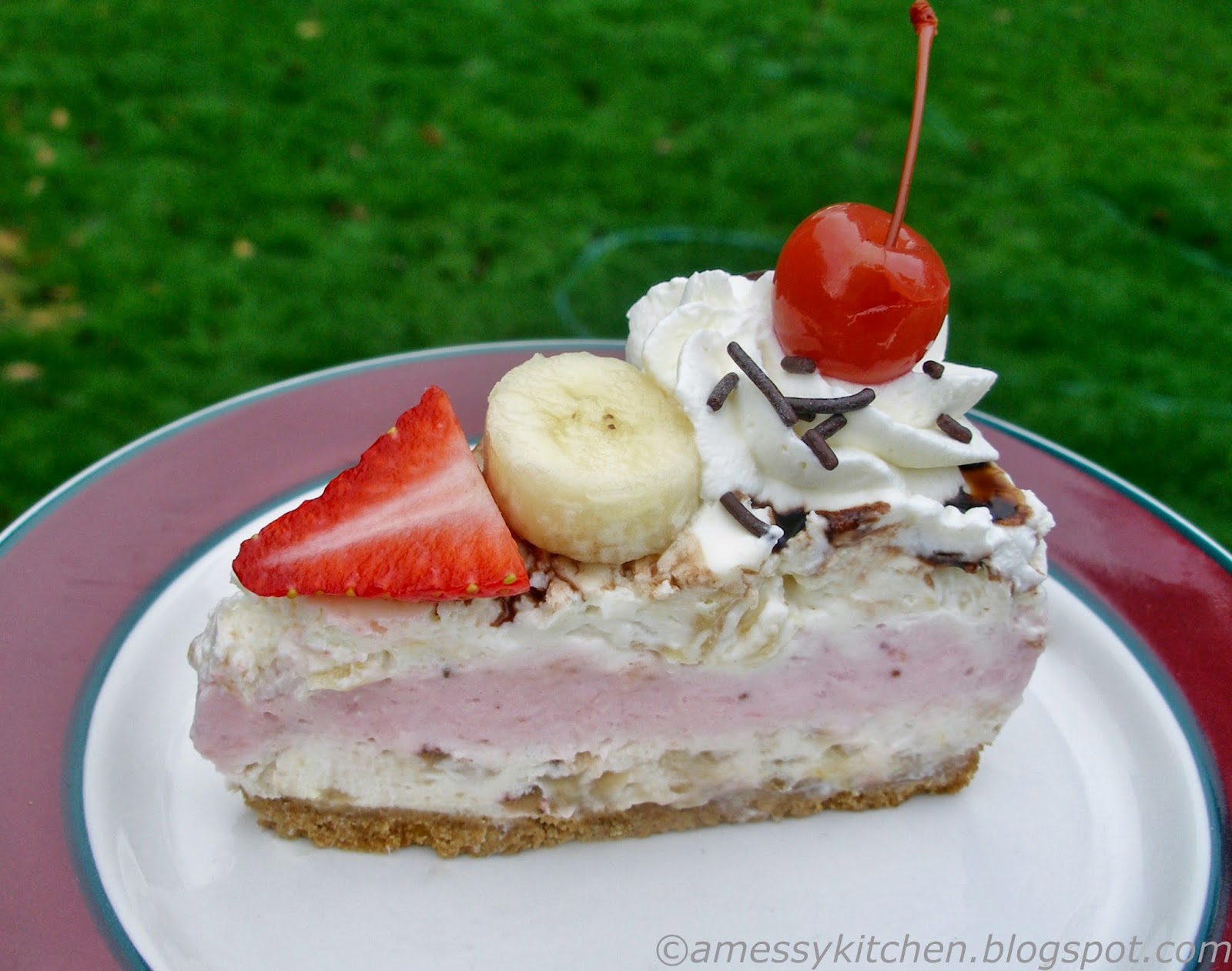 A Messy Kitchen Layered Banana Split Cream Cheese Pie Happy Pi Day!