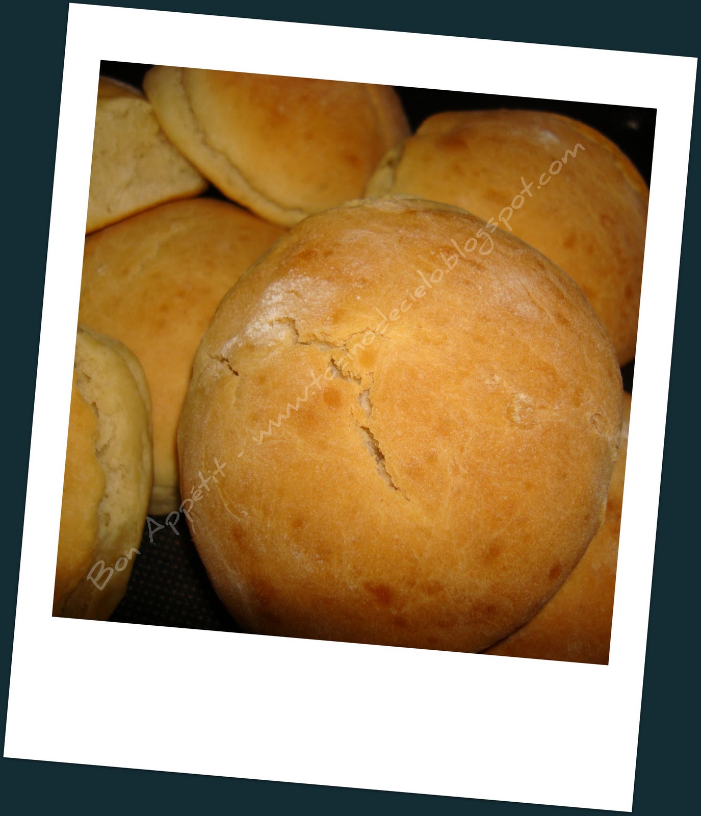 BON APPETIT Petits pains briochés pour le foie gras Panecillos