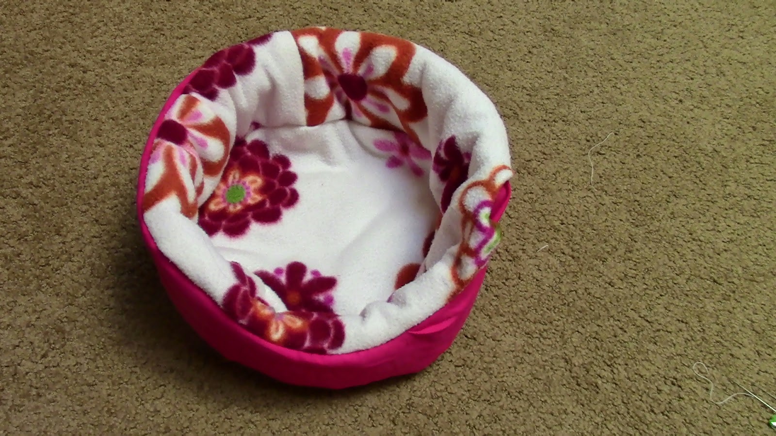 Cavy Kingdom how to make a guinea pig cuddle cup! {sewing required}