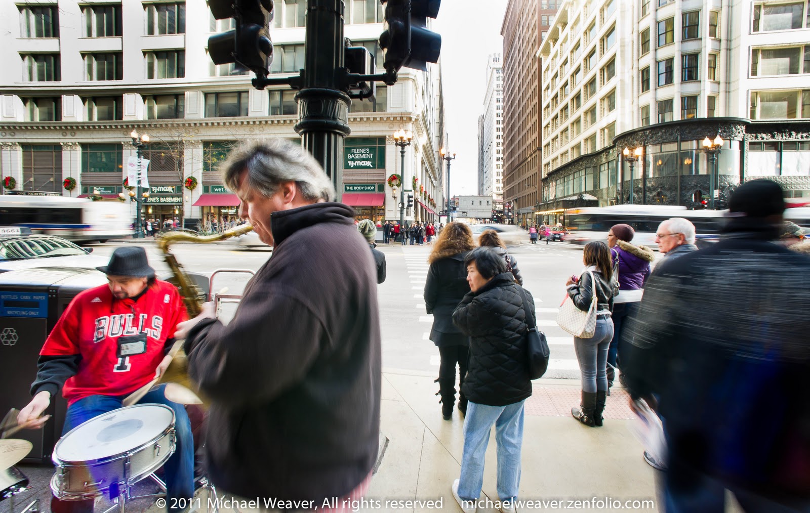 Michael Weaver Photographs People on Location Chicago Street Musicians