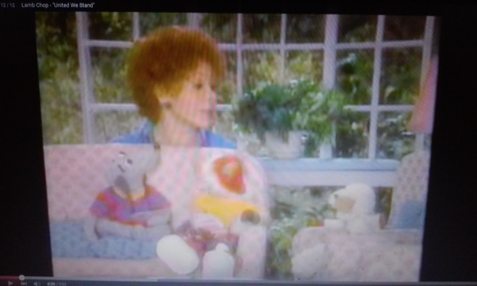 Whatsoever Critic "Lamb Chop's Play Along United We Stand" TV Episode Review