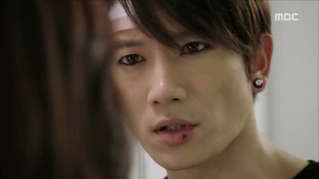 kill me heal me korean drama shin se gi and oh ri jin http://dreamhigh-happyday.blogspot.com