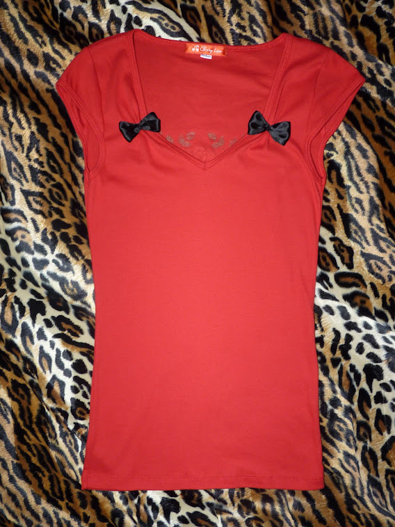 red bella top front