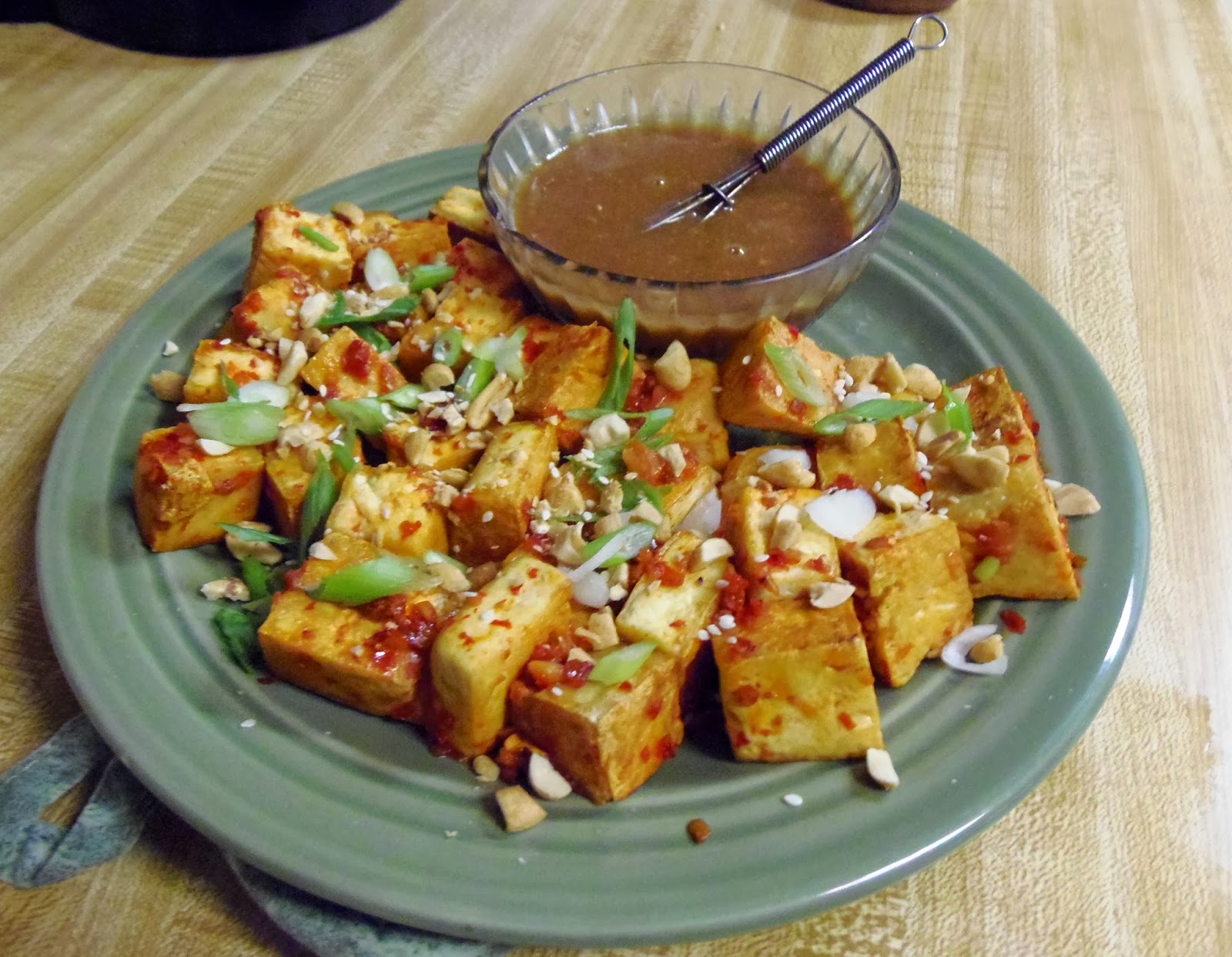 Glo's Kitchen Chili Sauce Tofu with Peanut Butter Sauce