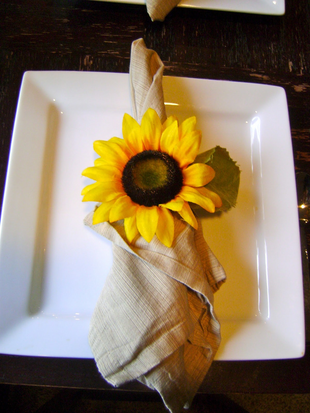 Our Hobby House Sunflower Napkin Rings