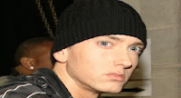 O Eminem sti̱n Thessaloníki̱?̱