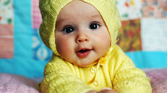 10002-Baby Boy With Yellow Sweater HD Wallpaperz