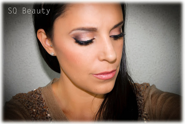 Maquillaje Chica Bombón en Navidad Silvia Quiros Bombshell makeup