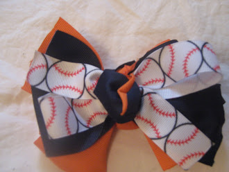 Tigers Bow $8.00