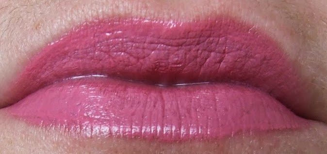 chanel rouge coco lip creme lipstick dedicace swatches beauty blog review