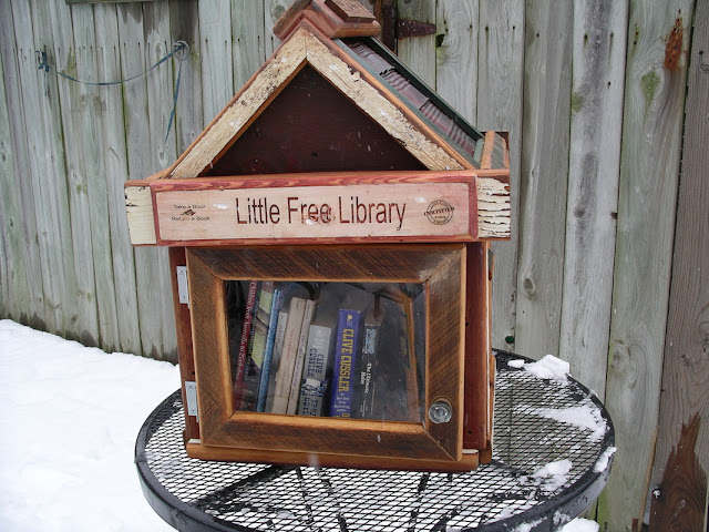 Pequena biblioteca comunitária