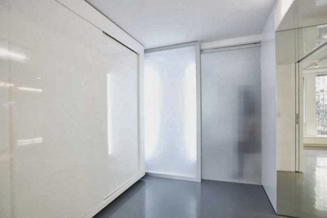 minimalist door color