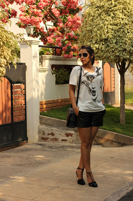 how to style leather shorts