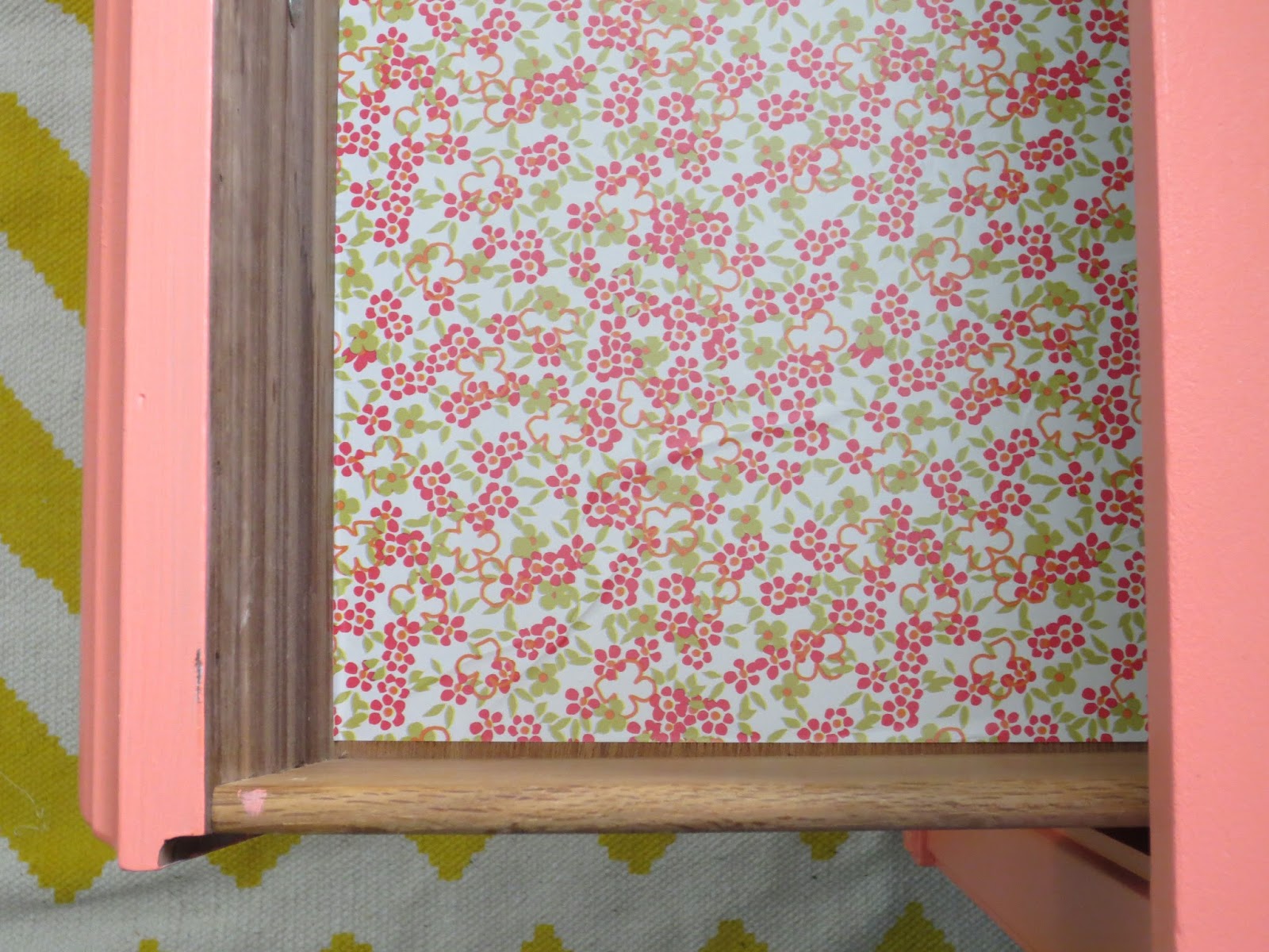 make bake and love DIY Coral Dresser Drawer Liner