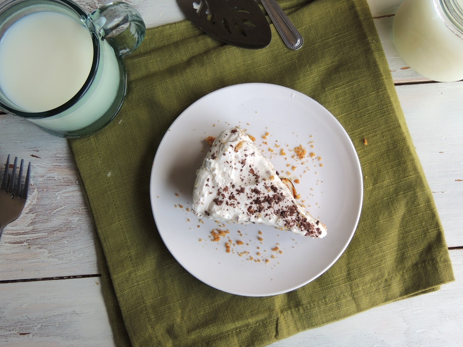 Leave a Happy Plate Chocolate Peanut Butter Truffle Pie
