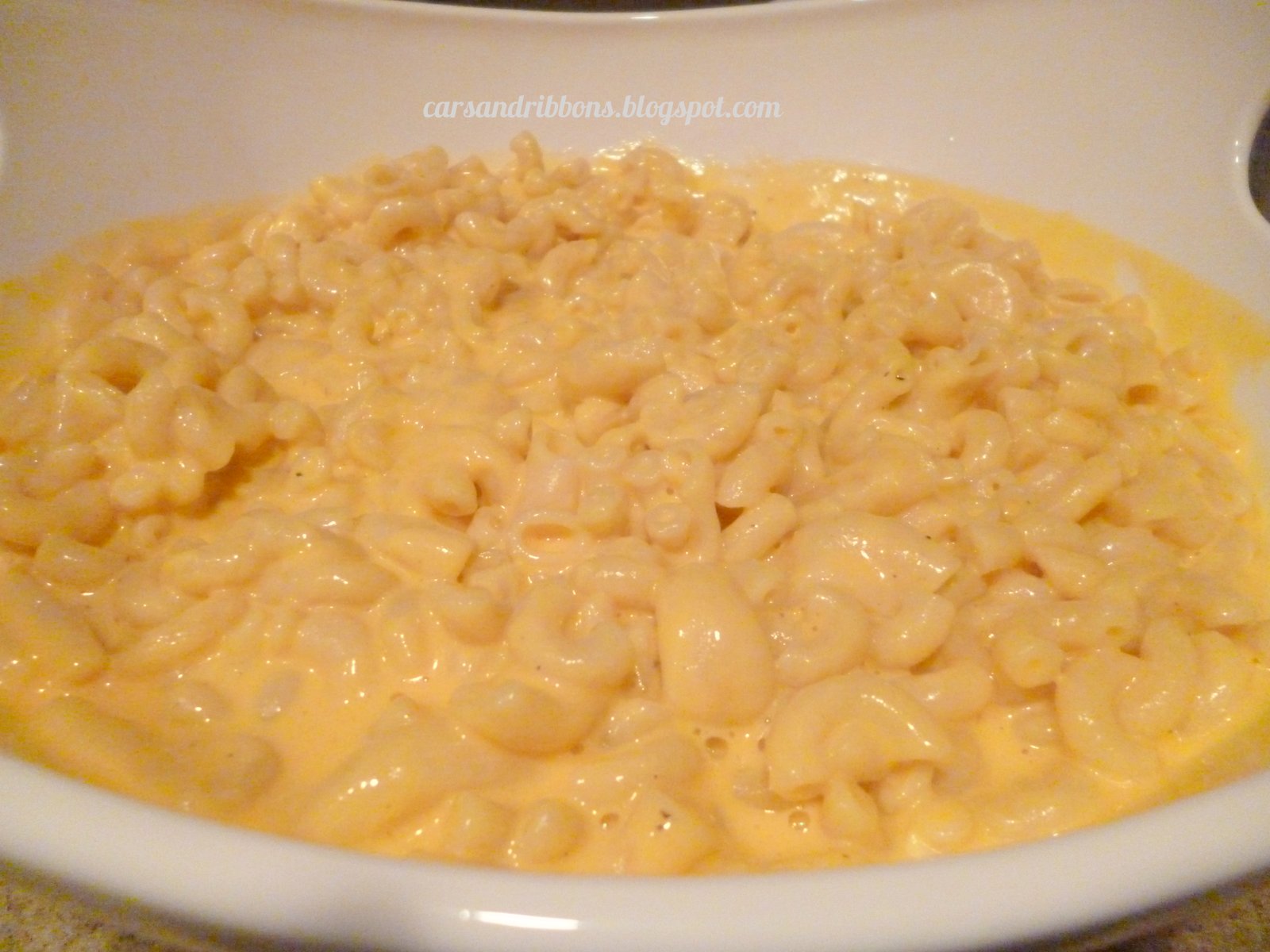 Cars and Ribbons Creamy Mac N Cheese