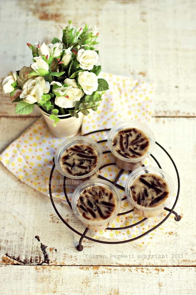 Cooking With Love Puding Cincau Hitam