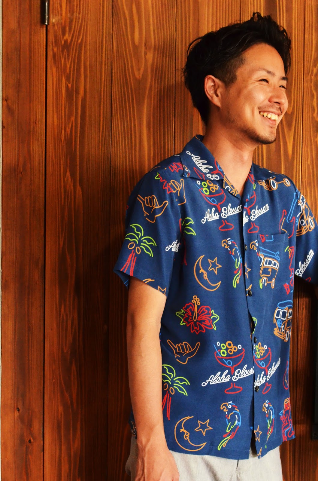 のみのご Aloha アロハシャツ ネオン H0lOI-m56753154030 Blossom のサイズ