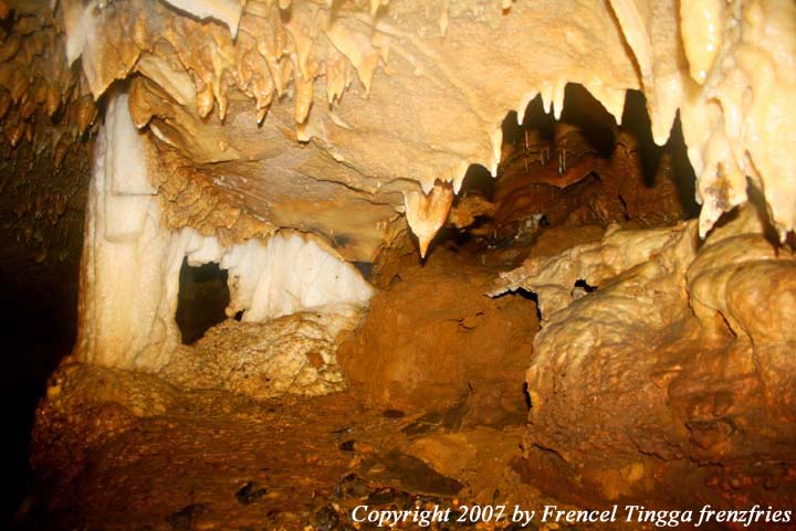 Cantabon Cave