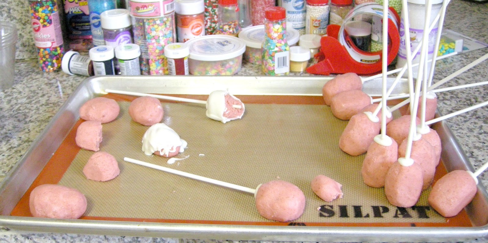 Cake Pop Insanity! My First Cake Pops FAIL!