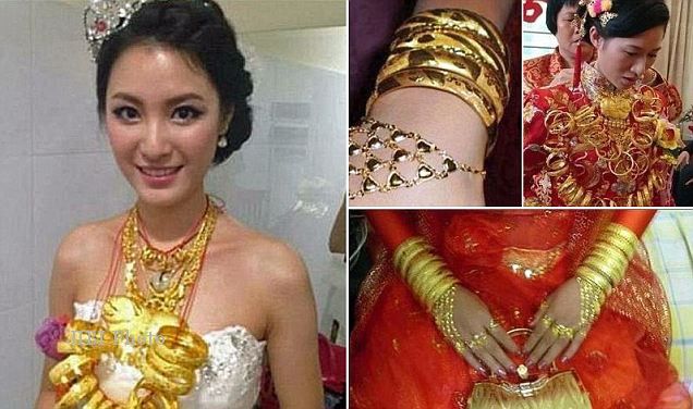 Menikah, Wanita Ini Memakai Emas Seberat 5kg! [ www.BlogApaAja.com ]