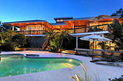 Modern Tropical Architecture