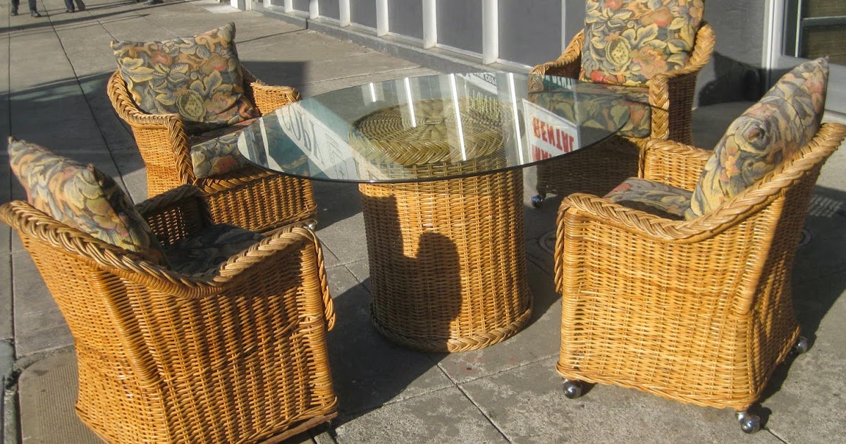 UHURU FURNITURE & COLLECTIBLES SOLD Wicker Table and Chair Set 100