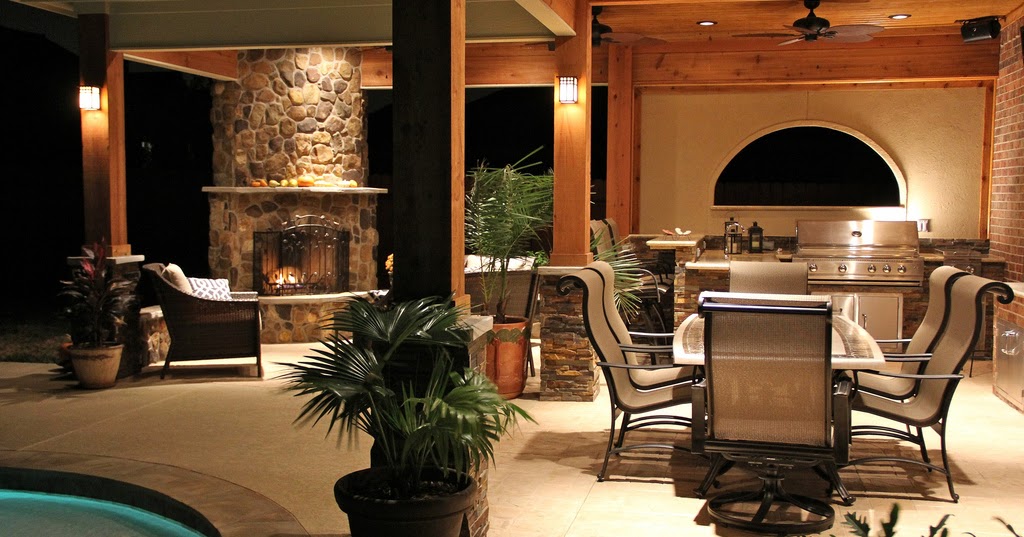 Patios y Jardines : Patio con Chimenea y Cocina