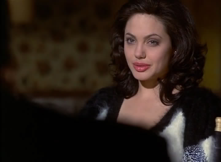 Movie Lovers Reviews: Gia (1998) - Angelina Jolie's Best Performance