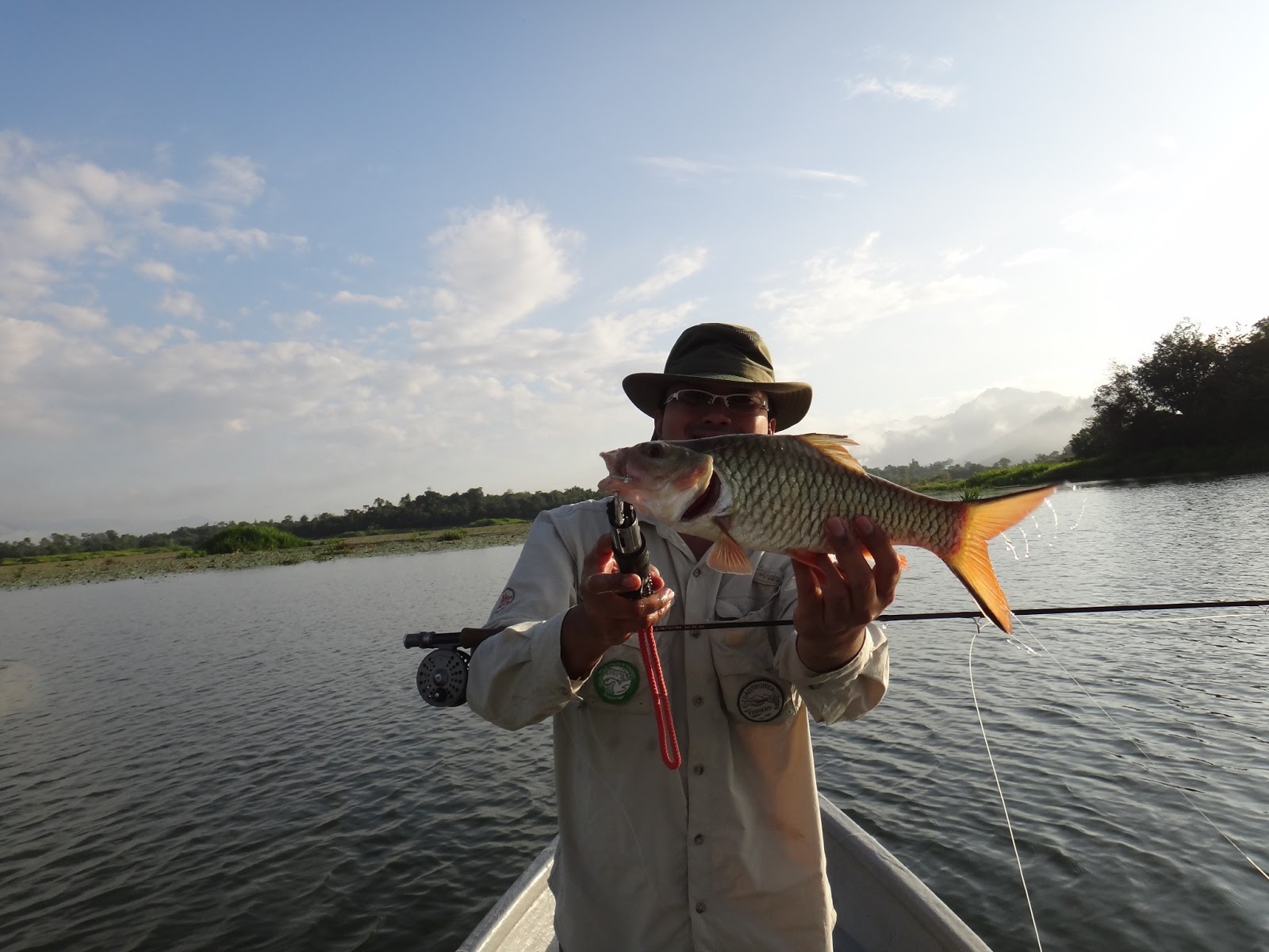 Kenz Fishing; lure casting and fly fishing... Again Chenderoh... With