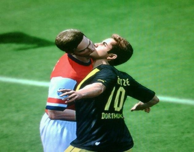 http://3.bp.blogspot.com/-CrsF25vPxKQ/UFOuHlZloEI/AAAAAAAAGyQ/T9PNU40dHwk/s1600/fifa%5B.jpg
