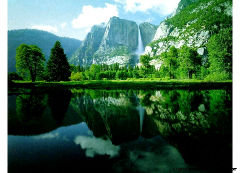 River and Green Island wallpapers Nature River and Green Island wallpapers Nature