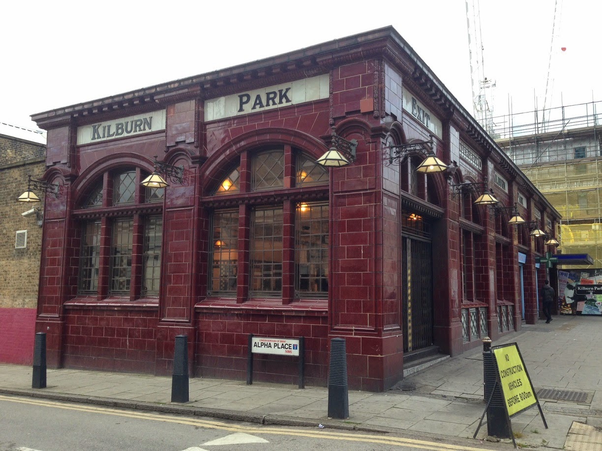 An Urban Wander through Kilburn In Search of Space