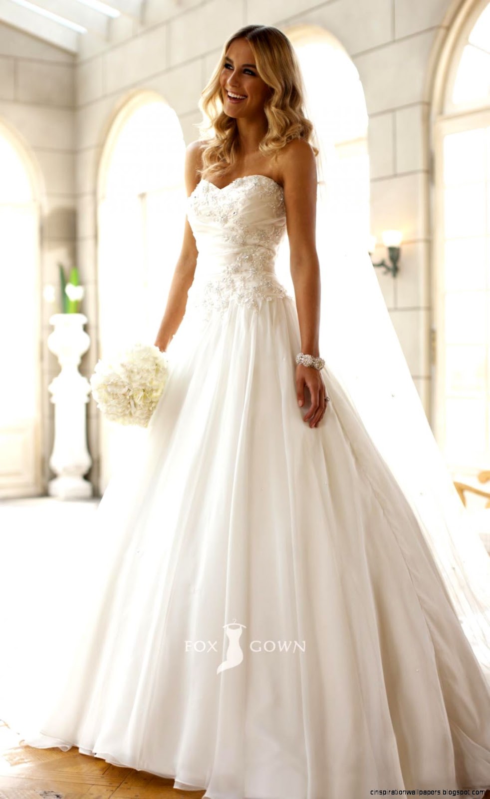 Strapless Ball Gown Wedding Dress Strapless Ball Gown Wedding Dress