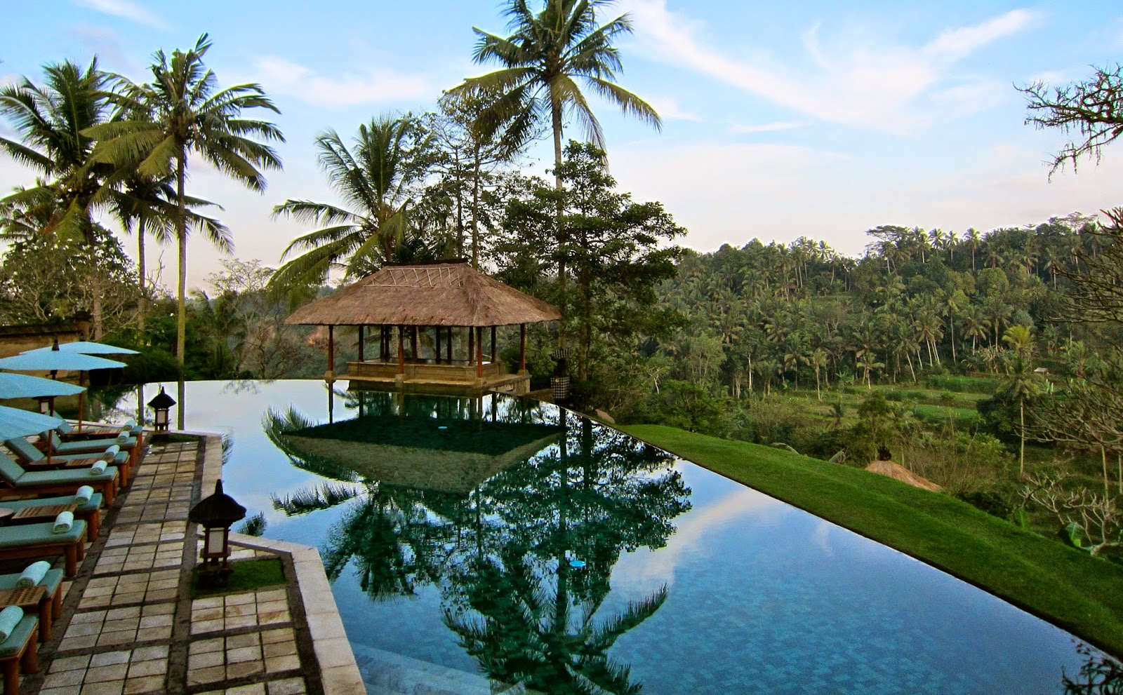 Luxury Hotels: Amandari Resort Bali Revealed