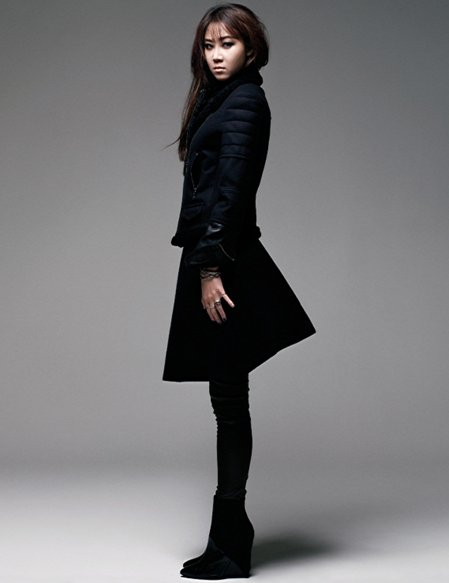 Han Ga In for Marie Claire and Gong Hyo Jin for Harper's BAZAAR