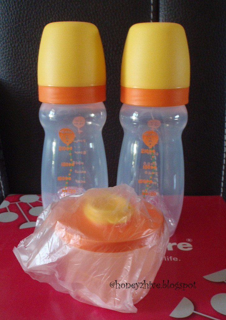 HoneyzHive's Tupperware Baby Bottles + Formula Dispenser
